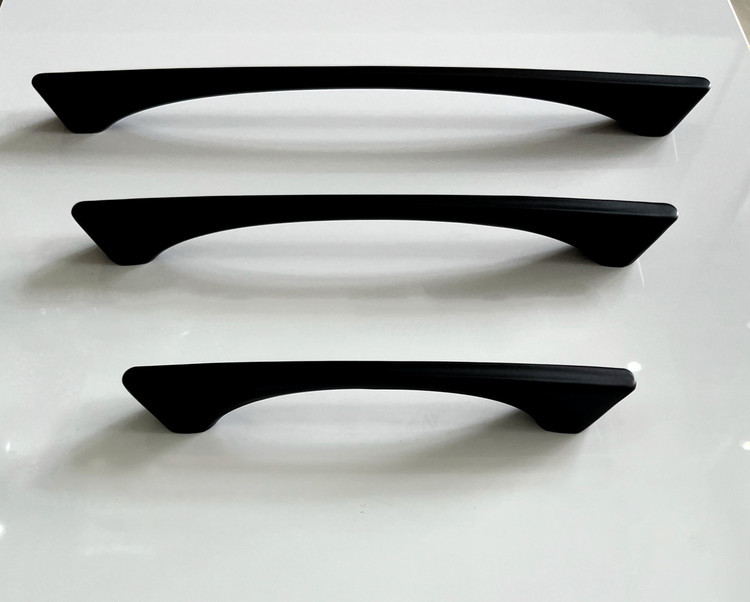 دستگیره کابینت و کمد باتیس مدل نیان کد 306 – یراق رحیمی