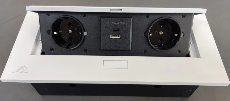 پریز توکار سفید VILLA H.K فست شارژر